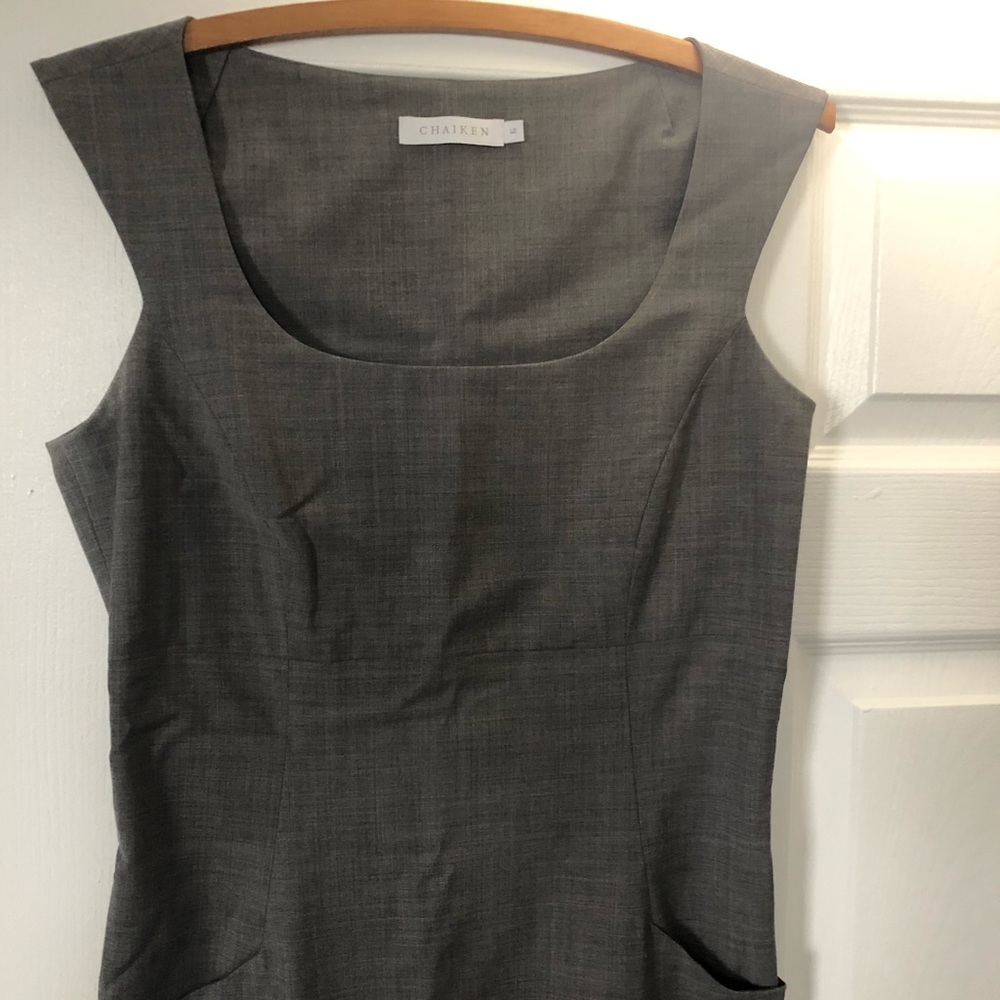 Chaiken sheath dress, sz 6, great for RTO, slight herringbone pattern - Picture 6 of 16